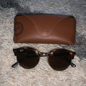 Ray-ban Clubround sunglass